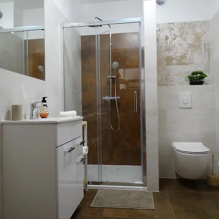 Apartamentpromenadaelk 아파트 *